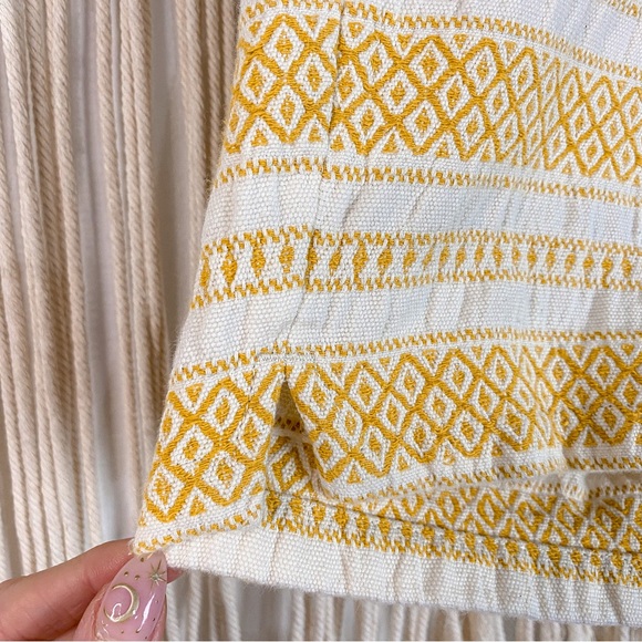 Loft The Riviera Short Yellow White Stripes Size 2 - Picture 6 of 9